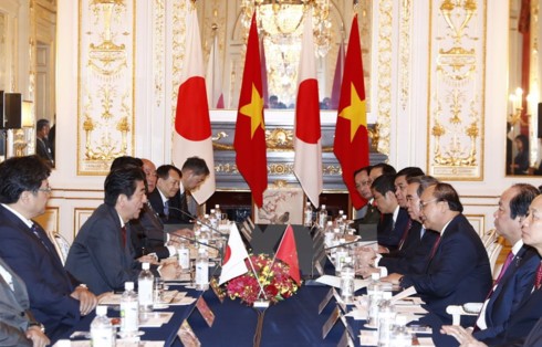 Việt Nam và Nhật Bản nhất trí thúc đẩy kết nối hai nền kinh tế - ảnh 1