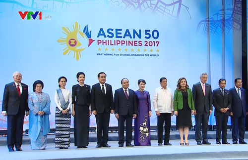 22 năm Việt Nam đồng hành cùng các quốc gia trong ngôi nhà chung ASEAN - ảnh 1