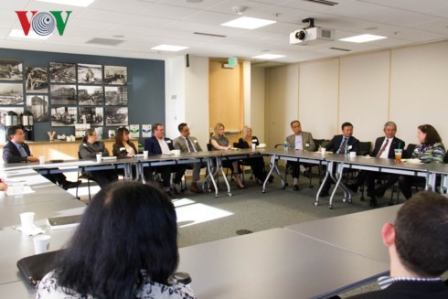 Đại sứ Việt Nam tại Hoa Kỳ Phạm Quang Vinh thăm, làm việc với doanh nghiệp tại bang Washington - ảnh 3