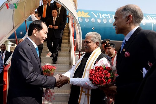 Chủ tịch nước bắt đầu chuyến thăm cấp Nhà nước tới Cộng hòa Ấn Độ - ảnh 1