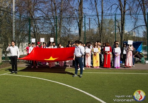 Giao lưu thanh niên và tổ chức giải bóng đá Voronezh mở rộng nhân dịp 30/4 - ảnh 3