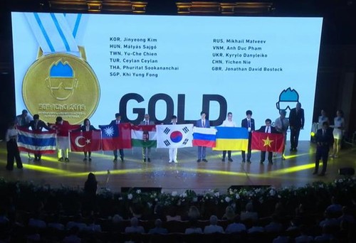 Việt Nam đạt thành tích cao tại Olympic Vật lý và Hóa học quốc tế - ảnh 1