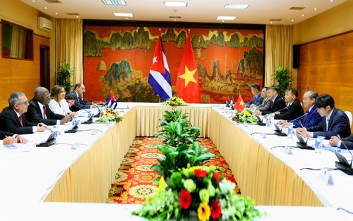 Làm sâu sắc hơn nữa mối quan hệ hợp tác toàn diện Việt Nam - Cuba - ảnh 2