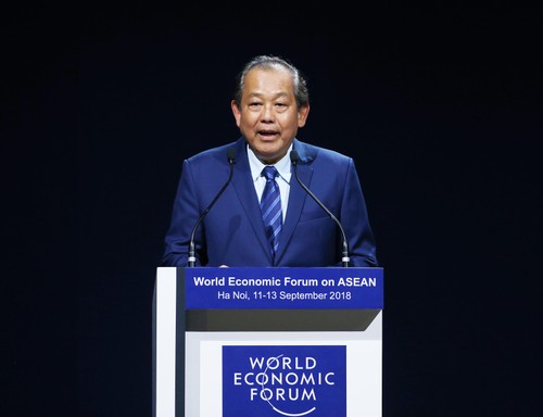 Việt Nam muốn cùng WEF thúc đẩy đối thoại và quan hệ đối tác rộng mở - ảnh 1