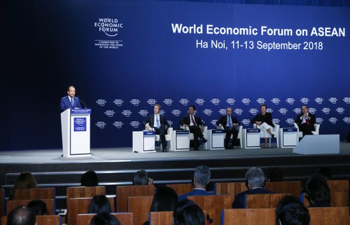 Việt Nam muốn cùng WEF thúc đẩy đối thoại và quan hệ đối tác rộng mở - ảnh 2