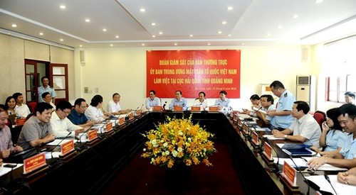 Chủ tịch Ủy ban Trung ương MTTQ Việt Nam Trần Thanh Mẫn làm việc với Cục Hải quan Quảng Ninh - ảnh 1