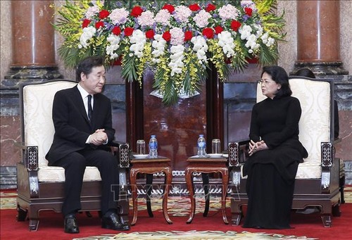Quyền Chủ tịch nước Đặng Thị Ngọc Thịnh tiếp Thủ tướng Hàn Quốc Lee Nak-yeon - ảnh 1