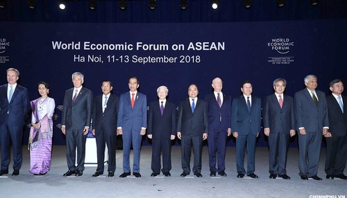 Việt Nam quyết tâm cùng ASEAN hiện thực hóa Cộng đồng - ảnh 1