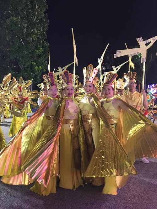 Cộng đồng người Việt tham gia lễ hội đường phố Chingay Parade tại Singapore - ảnh 3