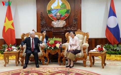 Tổng Bí thư, Chủ tịch nước hội kiến Thủ tướng và Chủ tịch Quốc hội Lào - ảnh 2