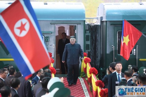 Những hình ảnh Chủ tịch Triều Tiên Kim Jong-un đến Việt Nam - ảnh 13