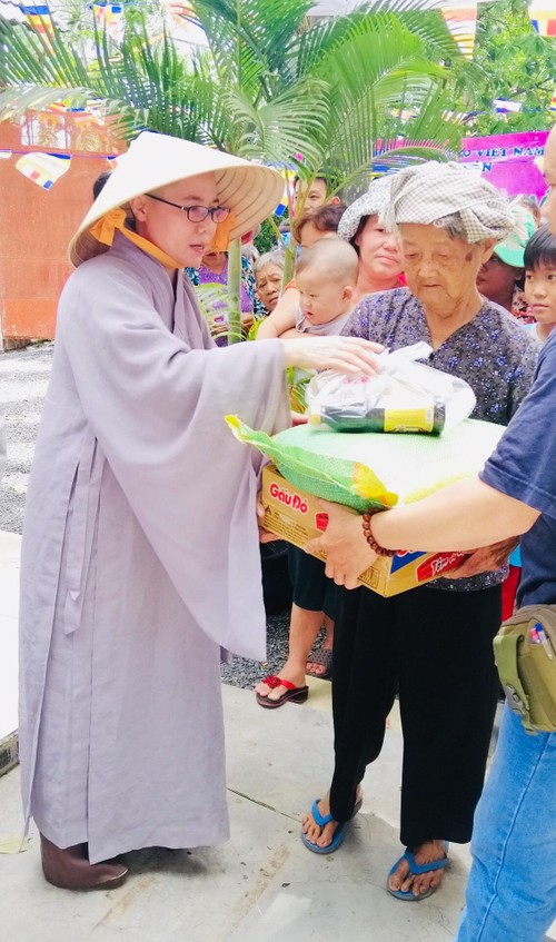 Hội Phật tử Việt Nam tại Hàn Quốc hỗ trợ đồng bào khó khăn trong nước - ảnh 4