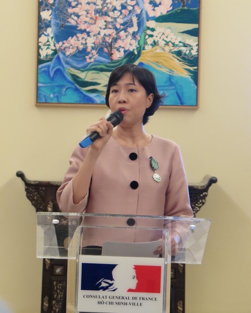 Pháp trao tặng Huân chương Nghệ thuật và Văn học cấp Hiệp sĩ cho 2 người Việt Nam  - ảnh 2