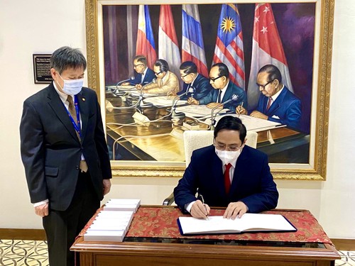 Thủ tướng Chính phủ Phạm Minh Chính tiếp Tổng Thư ký ASEAN - ảnh 2
