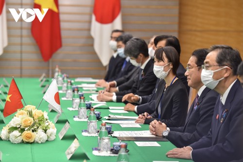 Thủ tướng Chính phủ Phạm Minh Chính hội đàm với Thủ tướng Nhật Bản Kishida Fumio - ảnh 3