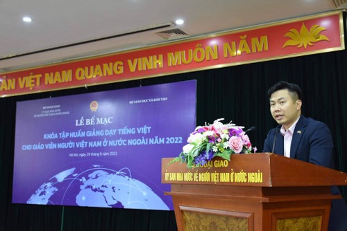  Bế mạc Khóa tập huấn tiếng Việt cho giáo viên Việt Nam ở nước ngoài năm 2022 - ảnh 3