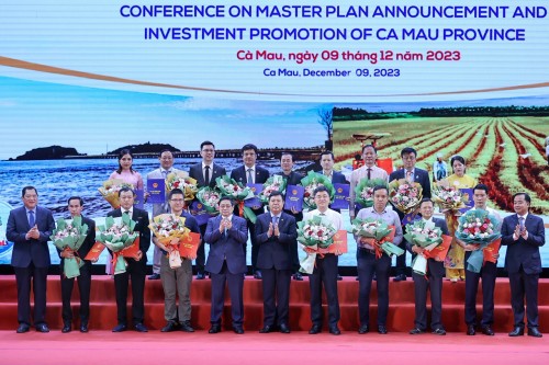 Thủ tướng Phạm Minh Chính dự Hội nghị công bố Quy hoạch và xúc tiến đầu tư tỉnh Cà Mau - ảnh 2