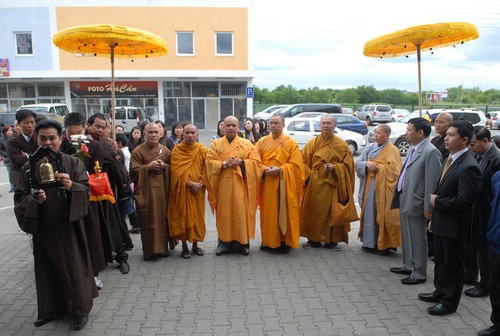Đại Lễ Phật Đản 2012, Phật lịch 2556 tại Cộng Hòa Czech  - ảnh 15