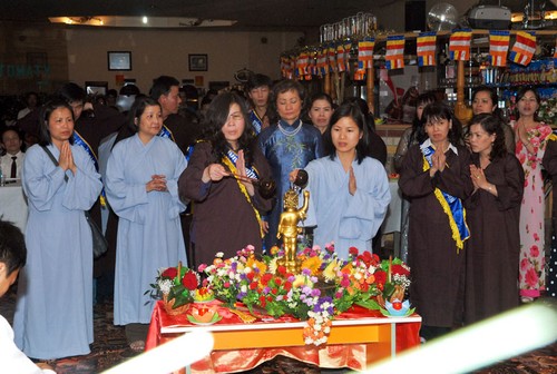 Đại Lễ Phật Đản 2012, Phật lịch 2556 tại Cộng Hòa Czech  - ảnh 5