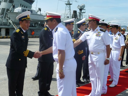 Tàu Hải quân Ấn Độ thăm thành phố Đà Nẵng - ảnh 1