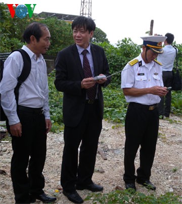 Đoàn công tác  Đài Tiếng nói Việt Nam thăm quân, dân huyện đảo Trường Sa  - ảnh 1
