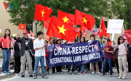 Cộng đồng người Việt Nam ở nước ngoài tiếp tục phản đối Trung Quốc hạt đặt giàn khoan trái phép - ảnh 1