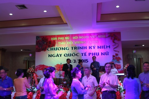 Ban phụ nữ - Hội người Việt Nam thủ đô Viêng Chăn tổ chức Lễ kỷ niệm ngày quốc tế phụ nữ - ảnh 2