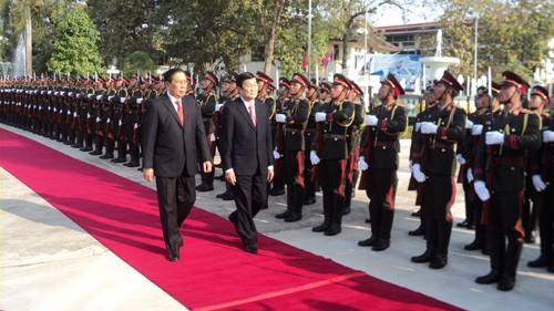 Chủ tịch nước Trương Tấn Sang và Phu nhân thăm và làm việc tại CHDCND Lào  - ảnh 1