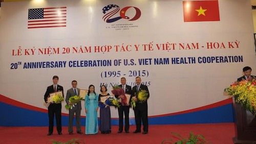Kỷ niệm 20 năm hợp tác y tế Việt Nam – Hoa Kỳ  - ảnh 1