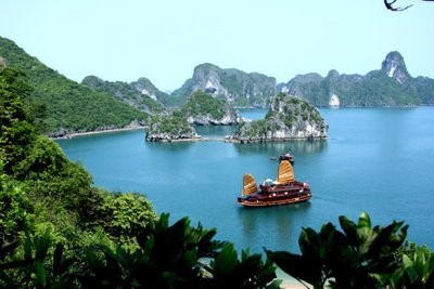 Quảng Ninh công bố kế hoạch tăng trưởng xanh  - ảnh 1