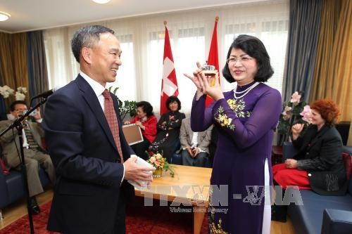 Phó Chủ tịch nước Đặng Thị Ngọc Thịnh thăm làm việc tại Thụy Sĩ  - ảnh 1