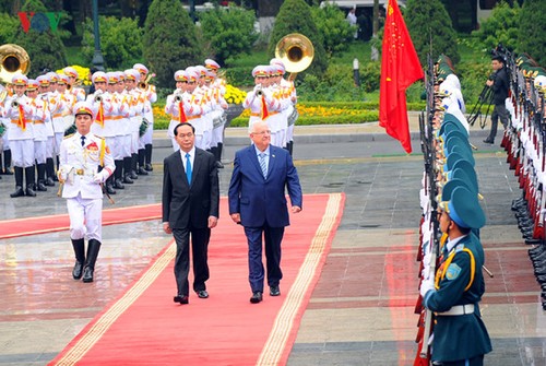Tổng thống Nhà nước Israel và Phu nhân kết thúc tốt đẹp chuyến thăm cấp Nhà nước tới Việt Nam  - ảnh 1