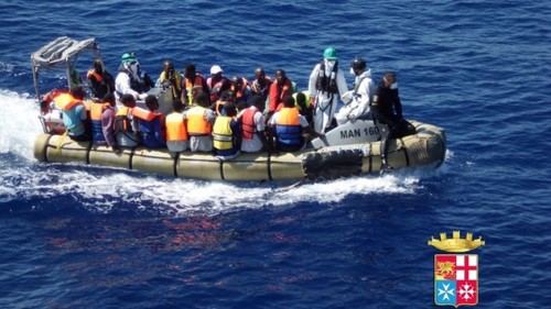 5,000 migrants rescued in Mediterranean operation - ảnh 1