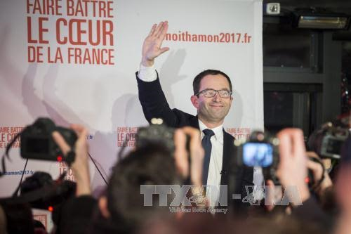Benoit Hamon wins first-round of left wing presidential primaries - ảnh 1