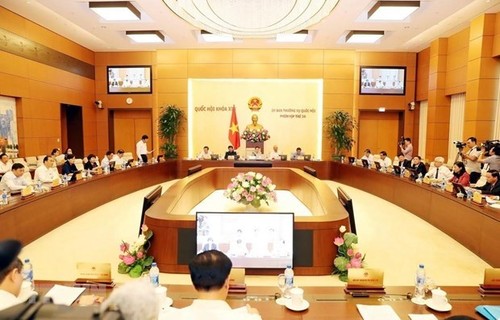National Assembly Standing Committee opens 35th session - ảnh 1