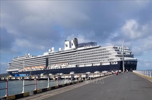 Malaysia denies entry of cruise ships departing from or transiting China  - ảnh 1