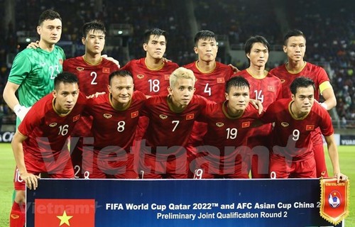 National men’s football team posts highest FIFA ranking in 20 years - ảnh 1