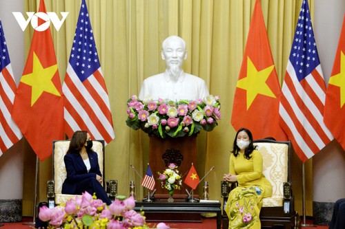 US Vice President Kamala Harris begins Vietnam visit  - ảnh 3