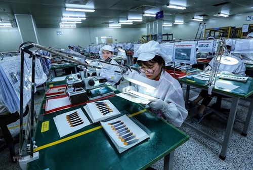 Vietnam's GDP growth ranges from 3.5 to 5.5%: HSBC  - ảnh 1