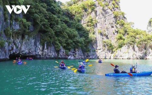 Quang Ninh province gears up to resume tourism activities - ảnh 6