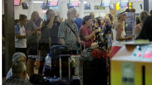 Indonesia issues visa on arrival for tourists from 23 countries - ảnh 1