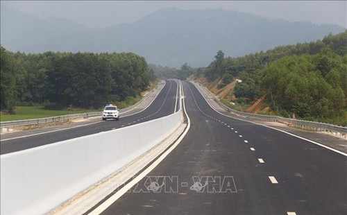 Laos to build expressway linking Houaphanh with Vietnam - ảnh 1
