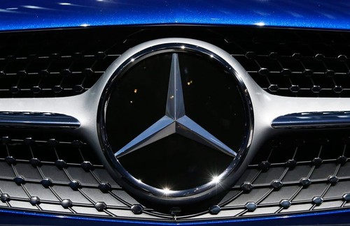 Mercedes-Benz issues 'do not drive' recall for 292,000 U.S. vehicles - ảnh 1
