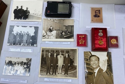 National Archives receives rare historical documents - ảnh 1