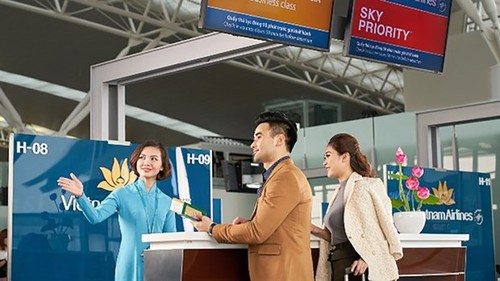 Use of chip-based ID cards for fast check-in for domestic flights to be piloted: CAAV - ảnh 1