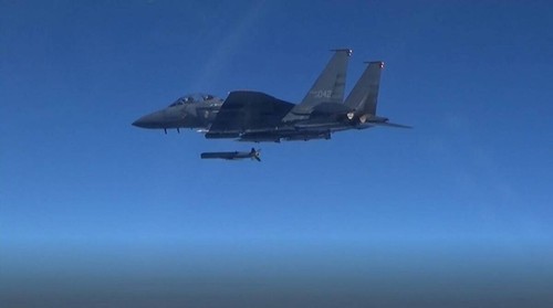 South Korea scrambles jets after detecting 180 North Korean warplanes north of border amid tensions - ảnh 1