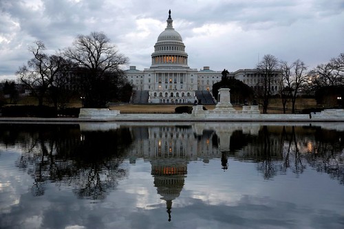 US House passes legislation on record military spending  - ảnh 1
