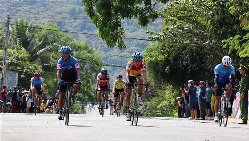 Binh Duong International Cycling Tournament returns after COVID hiatus - ảnh 1