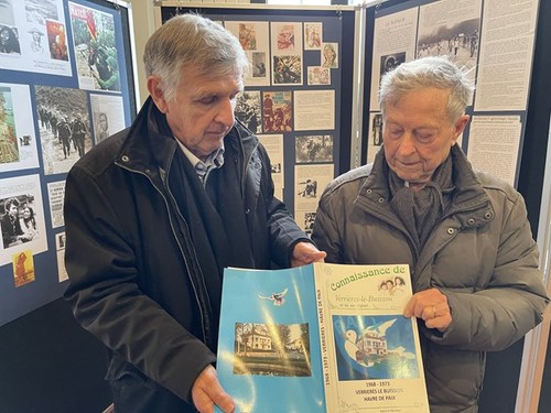 Book, exhibition mark Paris Peace Accords anniversary in France - ảnh 1