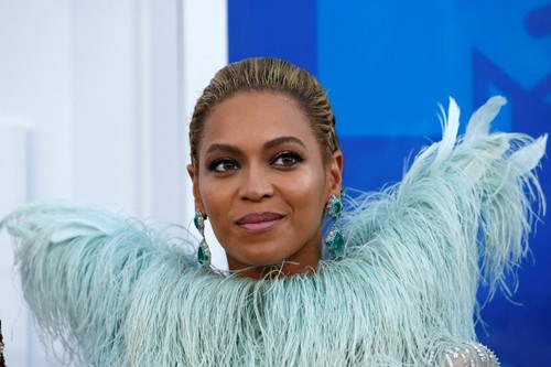 Beyonce announces first new tour in nearly seven years - ảnh 1